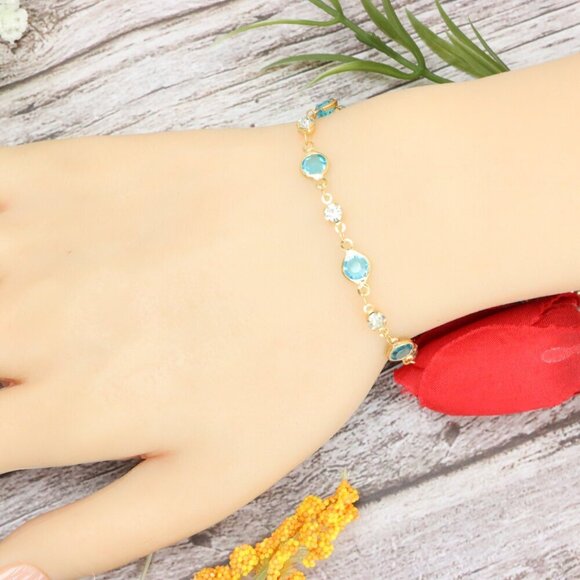 "Trendy Bracelet for Girls & Women – Cute, Adjustable & Gift-Ready | MLCRC1251 - Picture 8 of 10